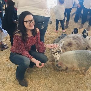 Meet your Posher, Jackie